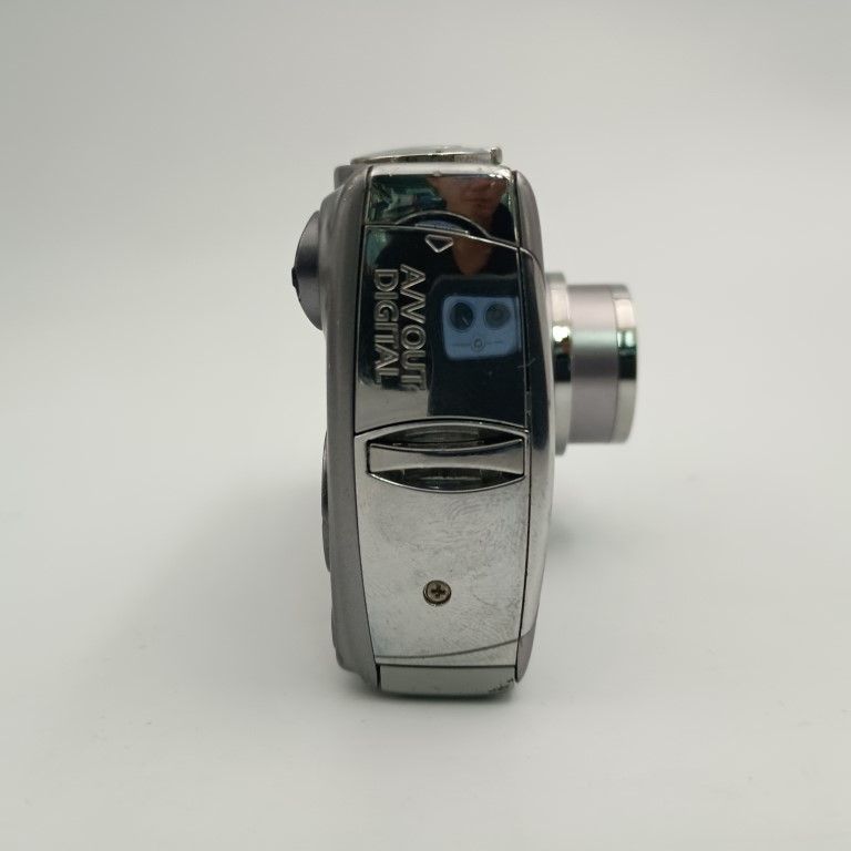 割引 Canon IXY DIGITAL 900 IS Silver コンパクトデジタルカメラ 1円