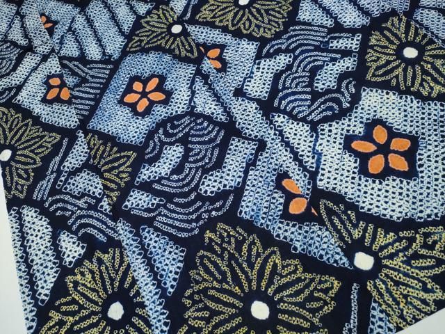 有松鳴海絞り 破れ色紙流水花文