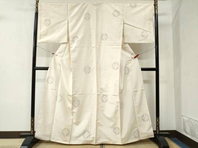 平和屋着物 結城紬 100亀甲 飛び亀甲柄 七宝文 正絹 yc