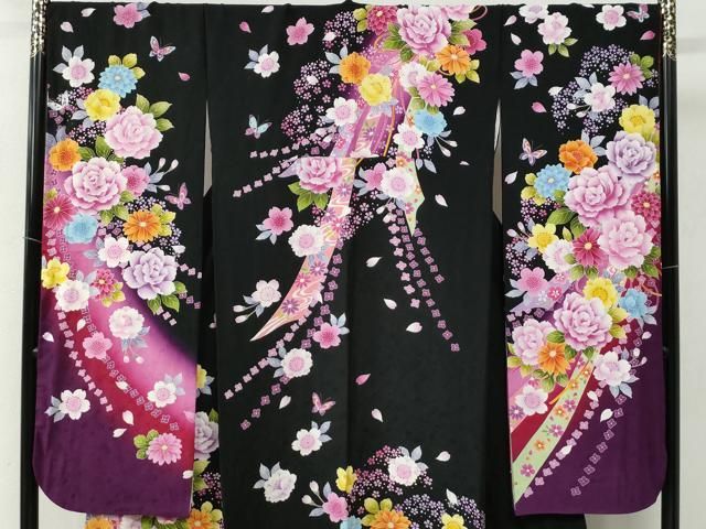 平和屋着物 豪華振袖 鬘帯牡丹花蝶文 ラメ糸 暈し染め 黒地 京都きもの友禅扱い 正絹 yc