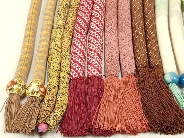 平和屋着物 和装小物 上質な帯締め10本セット 丸ぐけ 暈し 金糸 金彩 飾り玉 木玉 ay