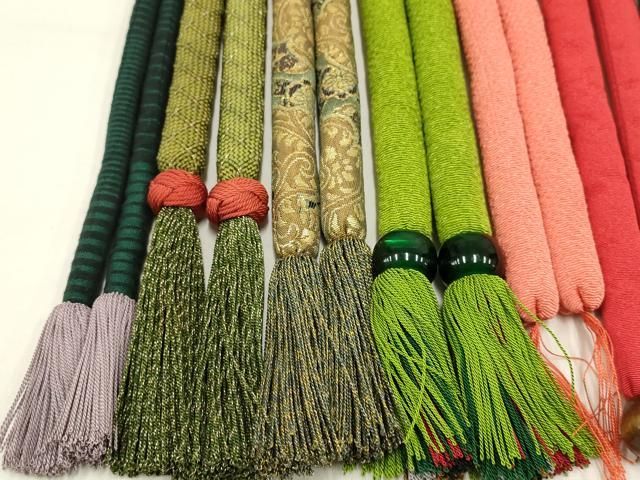 平和屋着物 和装小物 上質な帯締め10本セット 丸ぐけ 刺繍 暈し 金糸 金彩 飾り玉 小田巻 木玉 あり ay