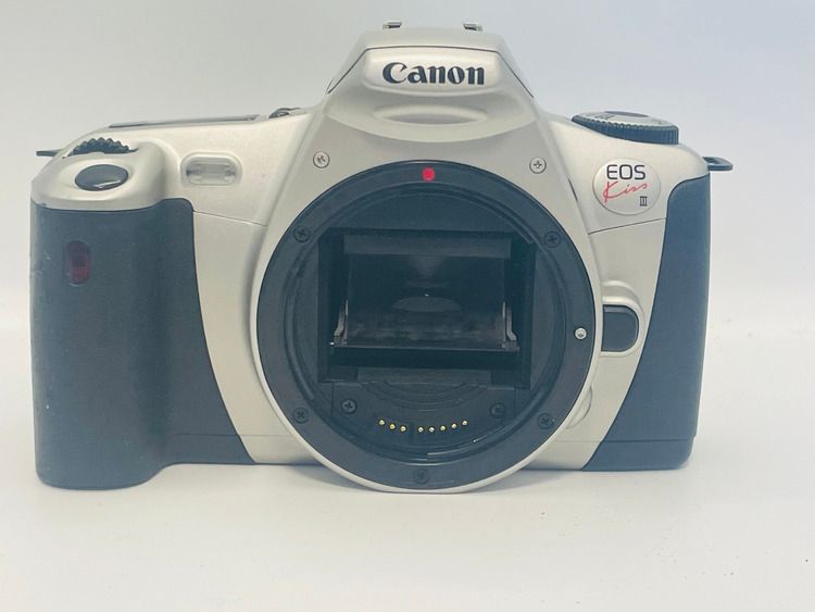 【実写確認済み】　フィルムカメラ　EOS kiss5 28-90/4-5.6 付 CANON (キヤノン) フィルムカメラ New EOS KISS レンズ付き