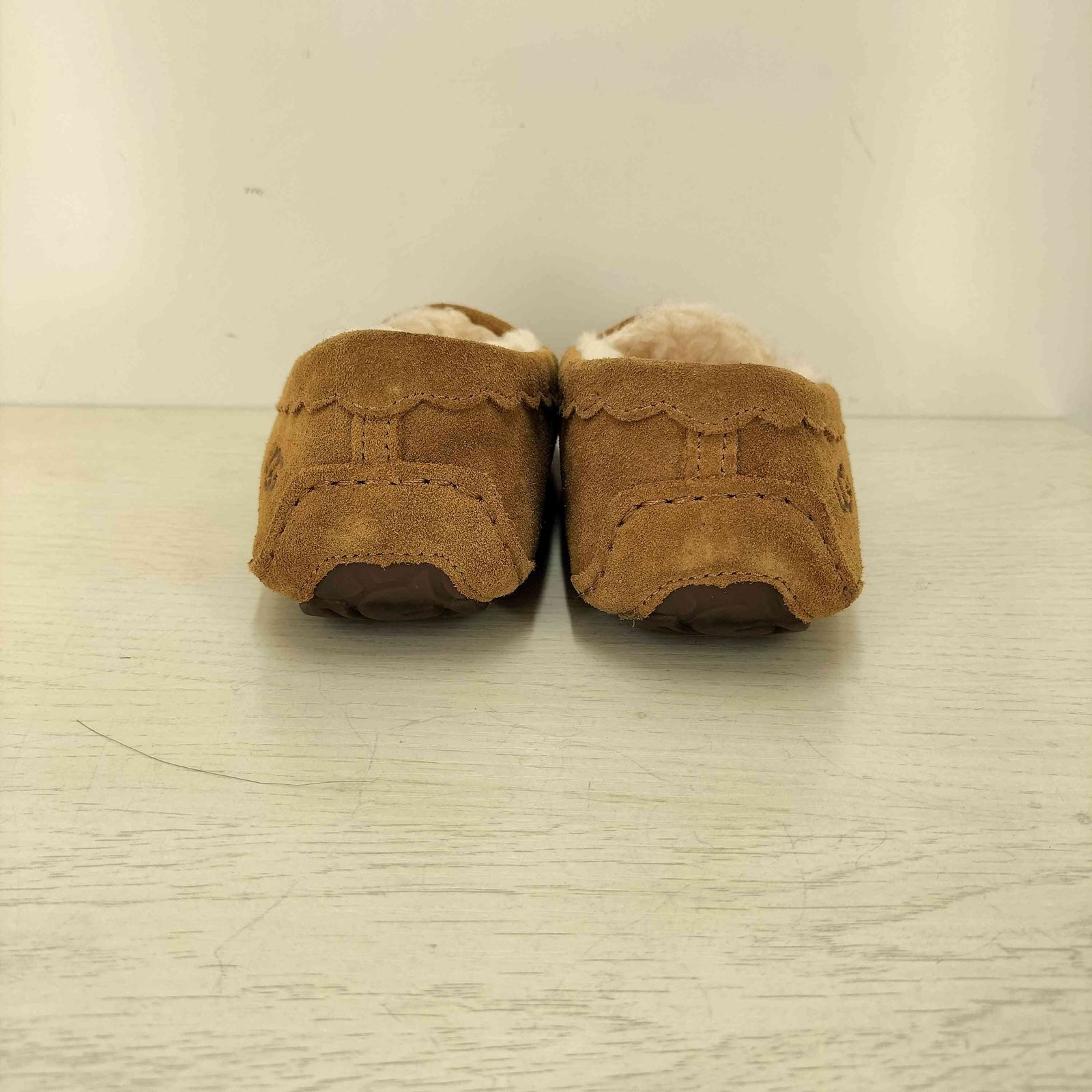 アグ UGG Scalloped Moc スカラップドモック レディース JPN：23