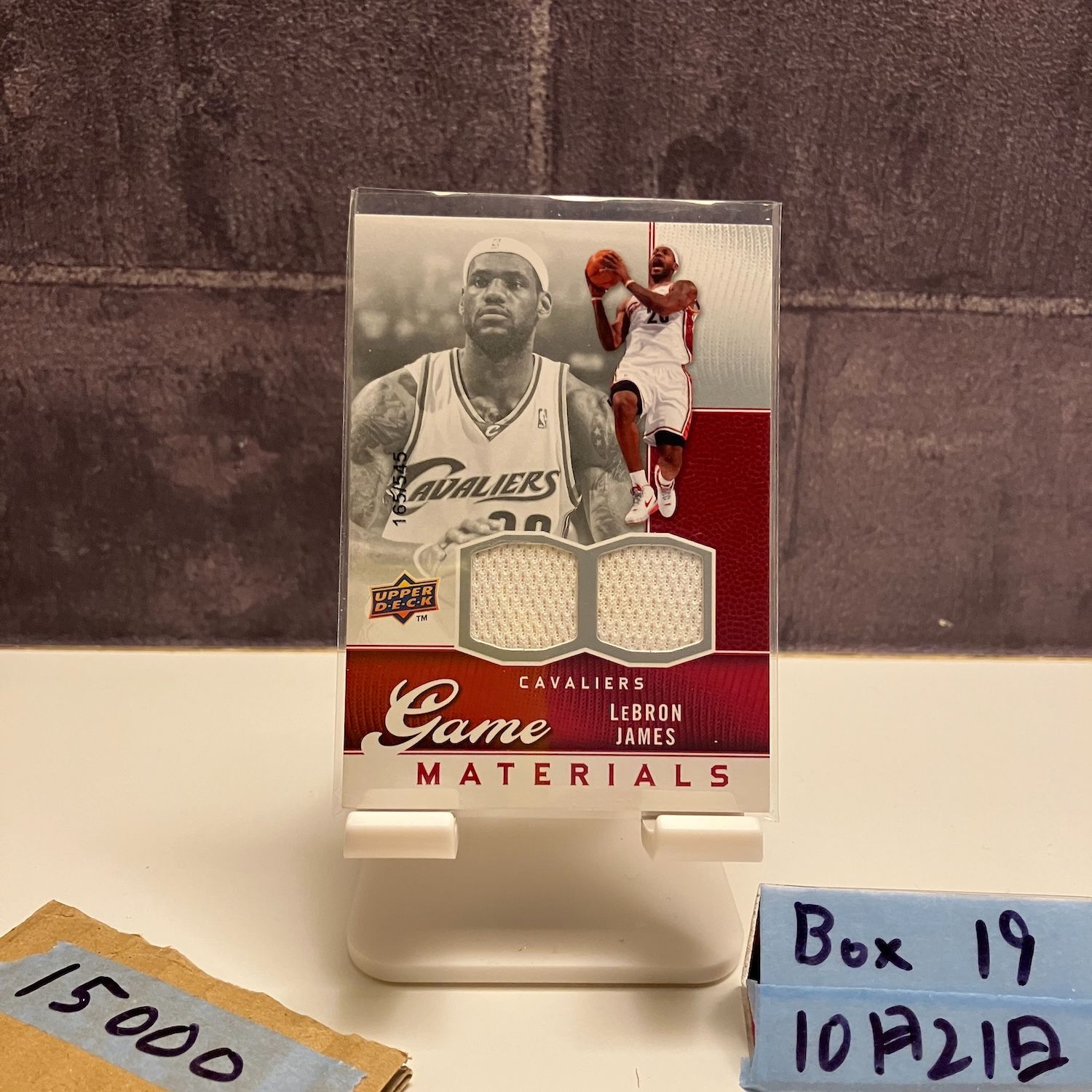 2009 10 Upper Deck LeBron James 165 545 Cleveland Cavaliers Game Materials Dual ジャージ カード