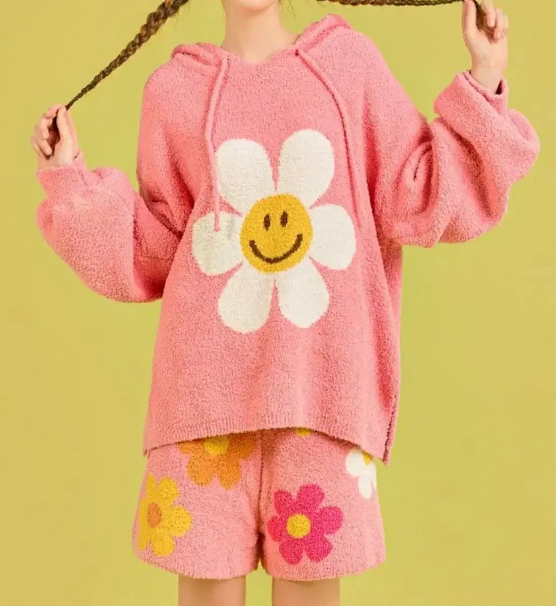 ウィグルウィグル フラワー ピンク フード パジャマ セット