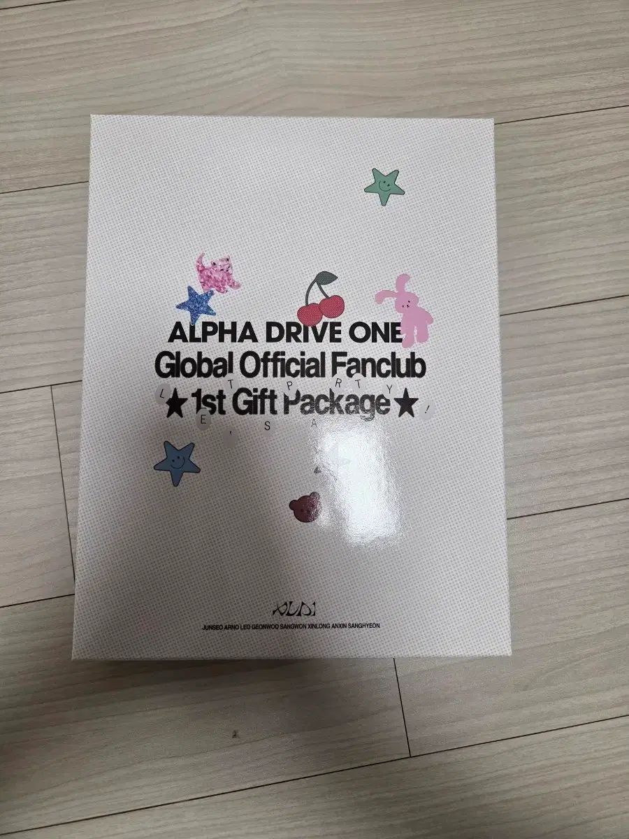 新作入荷，大得価 アルディONE グローバル 1st ファンクラブ ギフト パッケージ その他