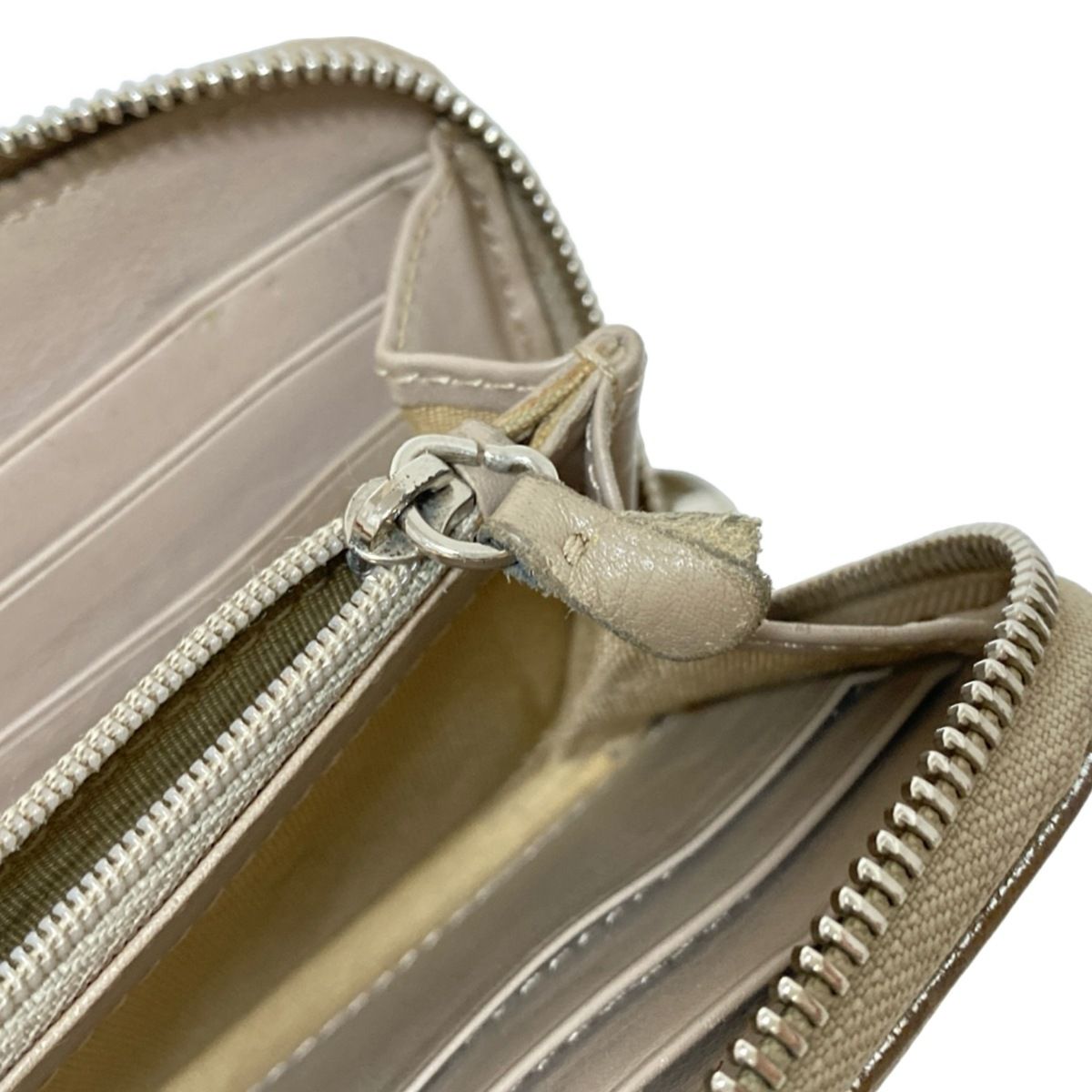 ラウンドファスナー