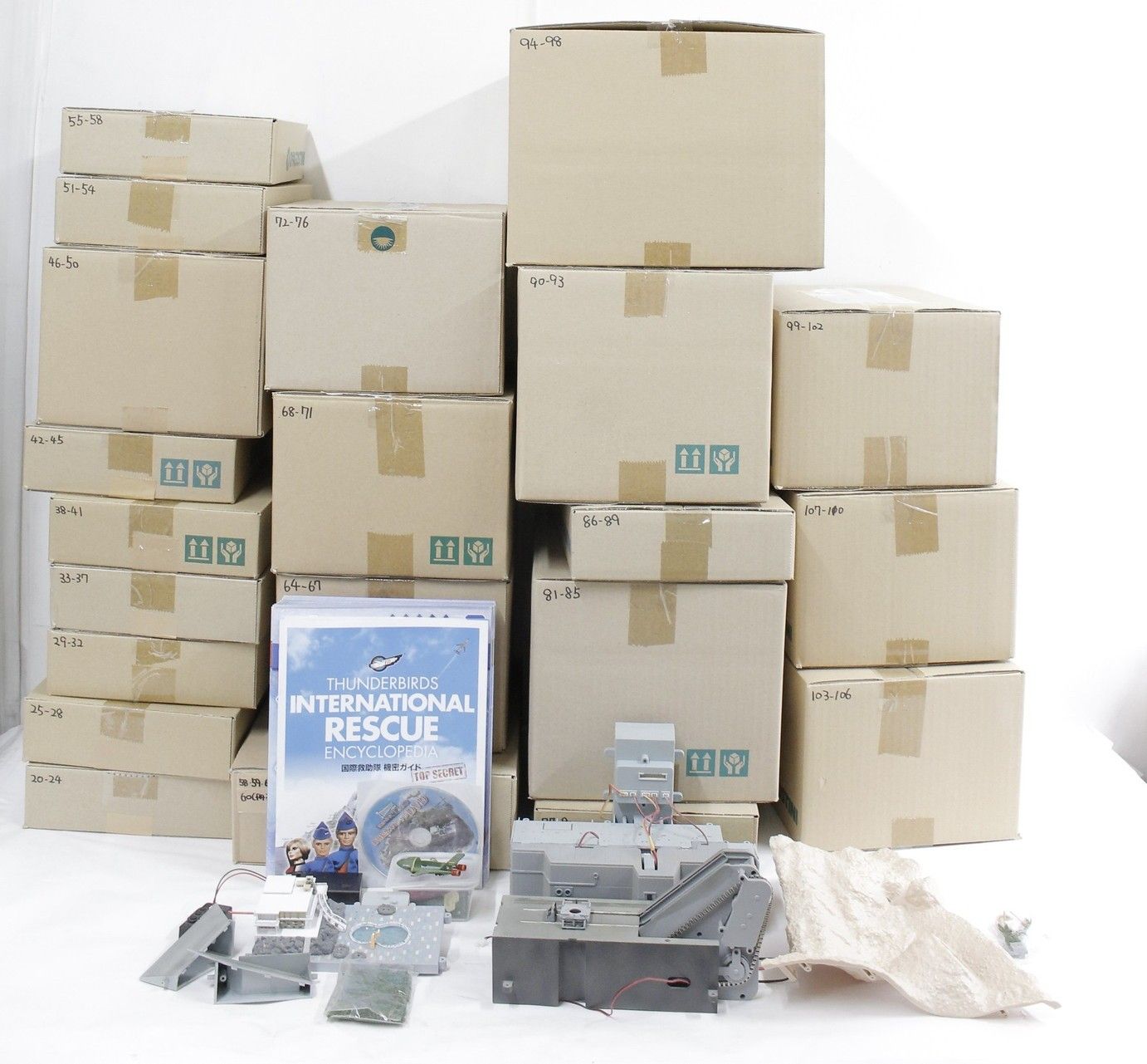 未組立多数 デアゴスティーニ サンダーバード 秘密基地 20-110巻 1-19巻組立済み 模型 フィギュア ホビー -D-B 26-byebye