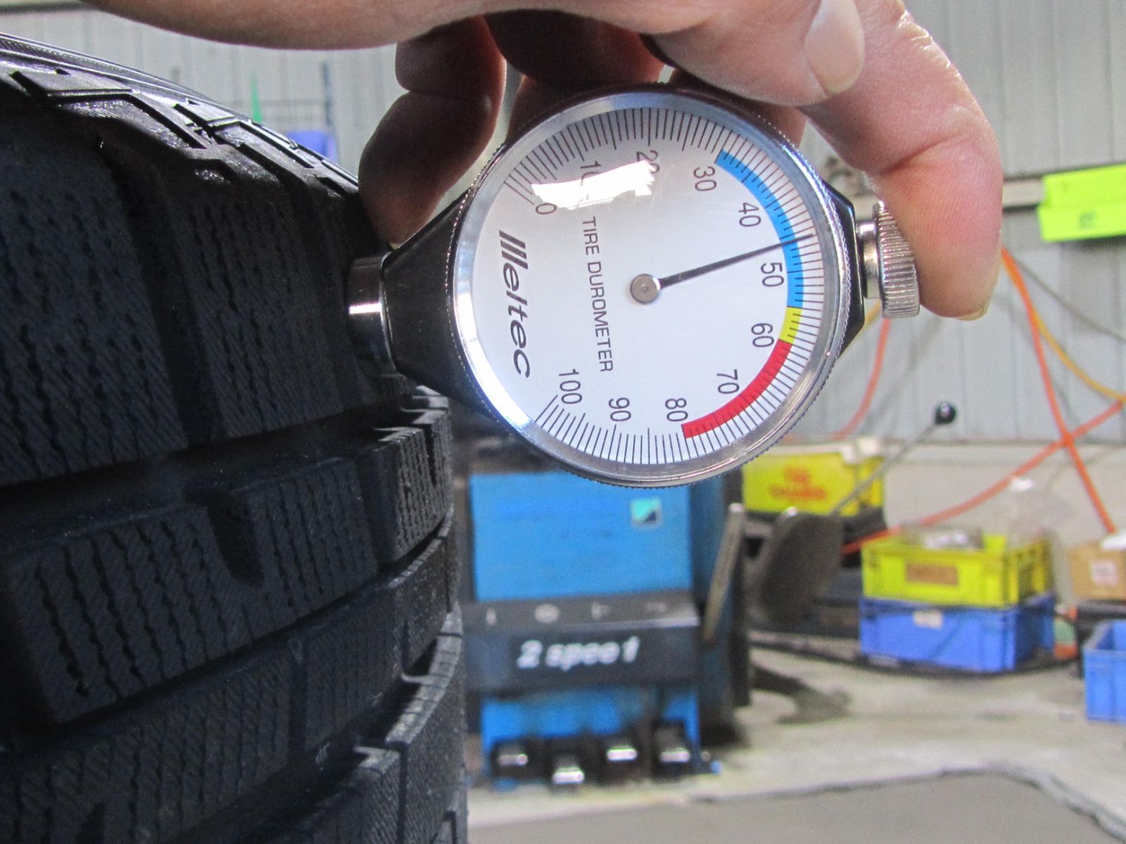  バリ山 215 60 R 16 スタッドレス ヨコハマ アイスガードIG 50 plus 220系クラウン外し エスティマ カムリ マークX アルティスなど 16インチ タイヤ ホイールセット