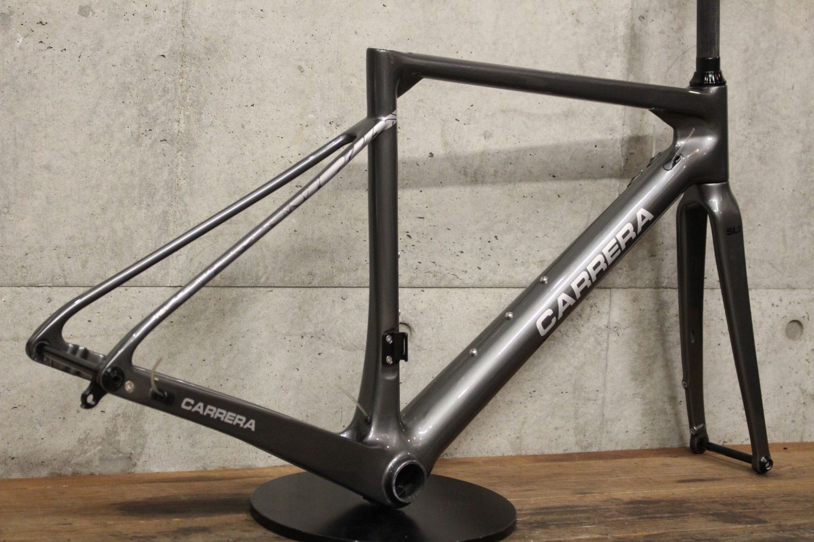 カレラ CARRERA SL 1 DISC 2025 Sサイズ カーボン ロードバイク フレームセット 高精度シフト ストリートバイク