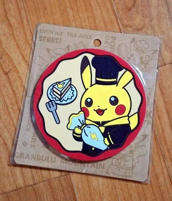 ポケモンカフェ ラバー コースター ピカチュウ - メルカリ