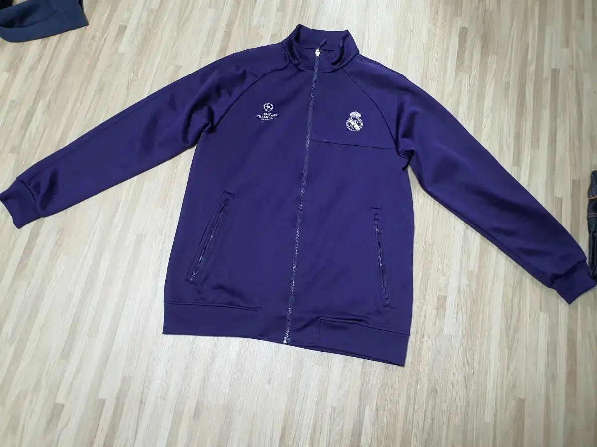レアル・マドリード パープルジャージセット adidas（アディダス） スウェットパンツ ジャージ レアル・マドリード