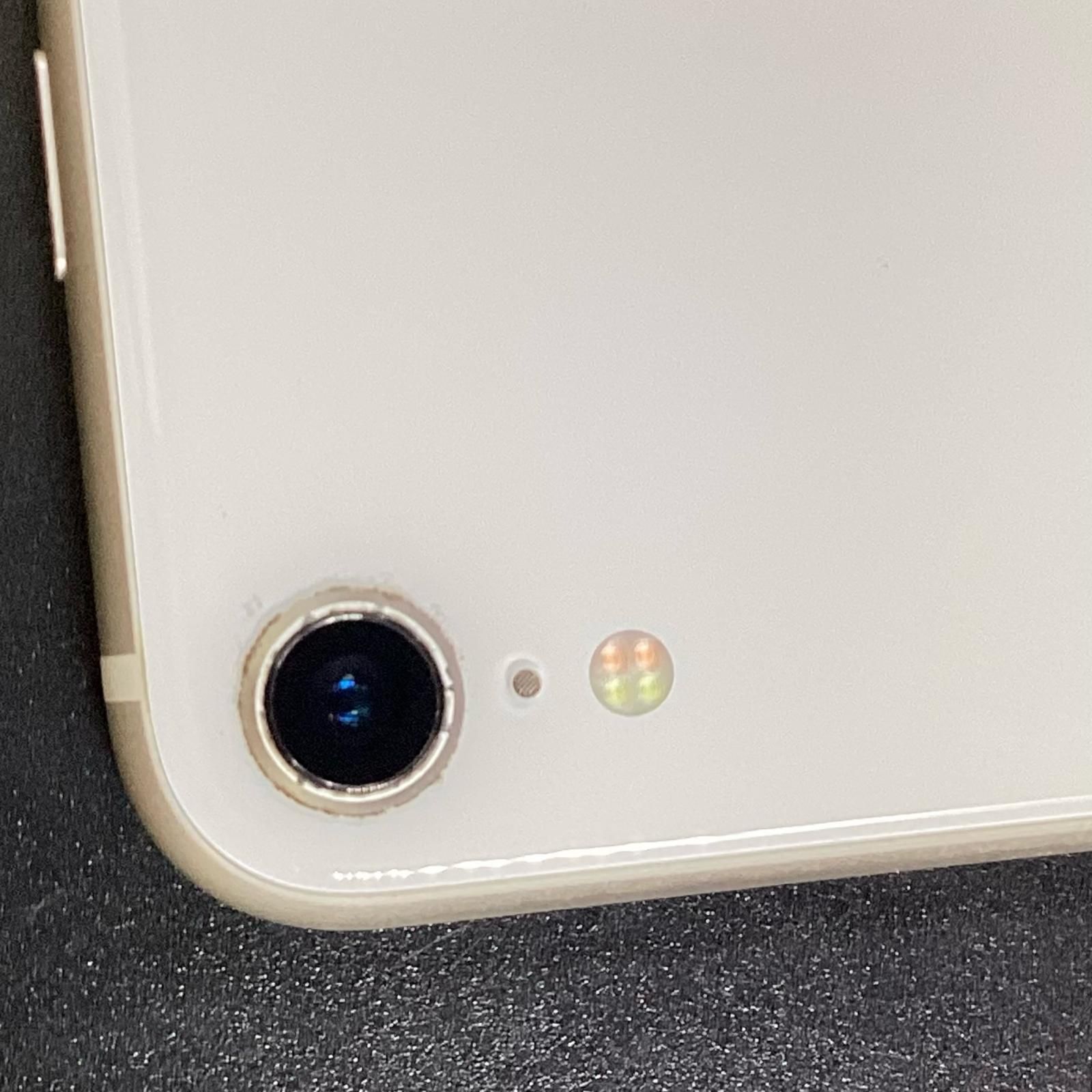iPhone SE(第3世代) 64GB スターライト SIMフリー 白ロム 動作 iPhone SE(第3世代) 64GB スターライト SIMフリー 白ロム 動作