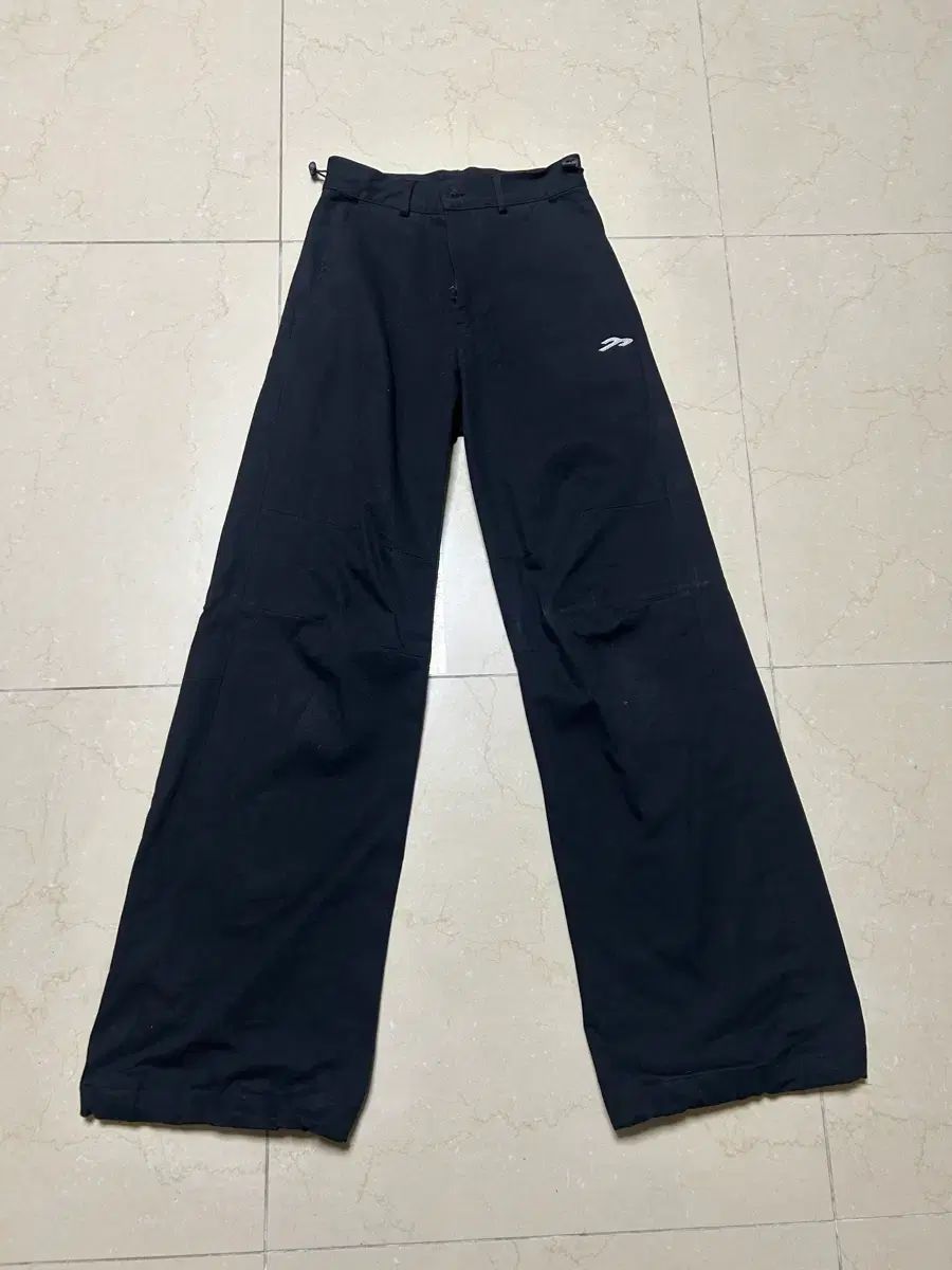 タンサンマ 麻 スター アプリー パンツ ブラック