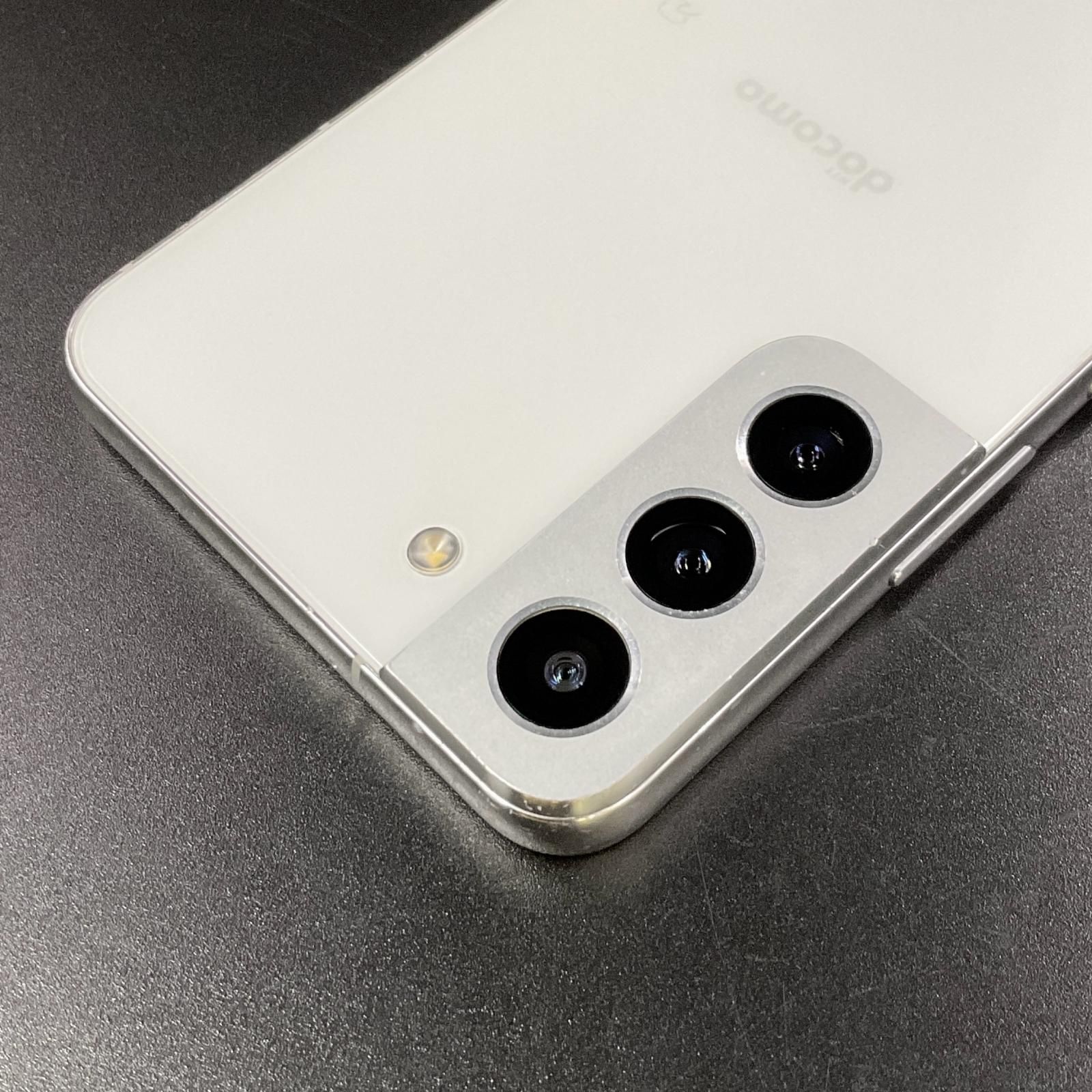 SAMSUNG Galaxy S22 256GB ファントムホワイト docomo SC-51C 動作確認