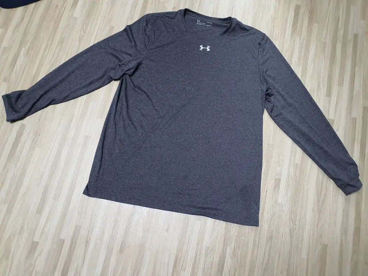 アンダーアーマー 長袖Tシャツ L ジーングレー