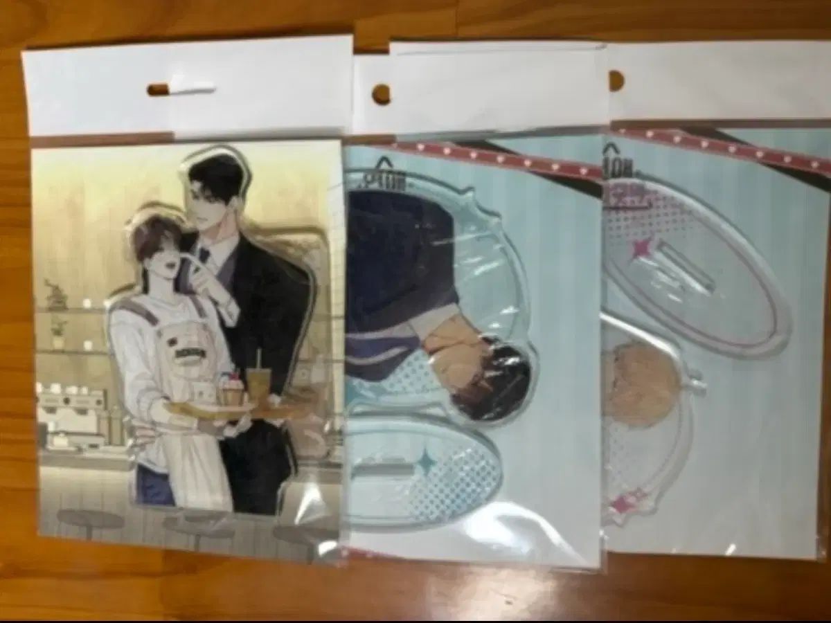 高品質 恋愛制限区역 日雇いバイト トゥーニック アクリルスタンド