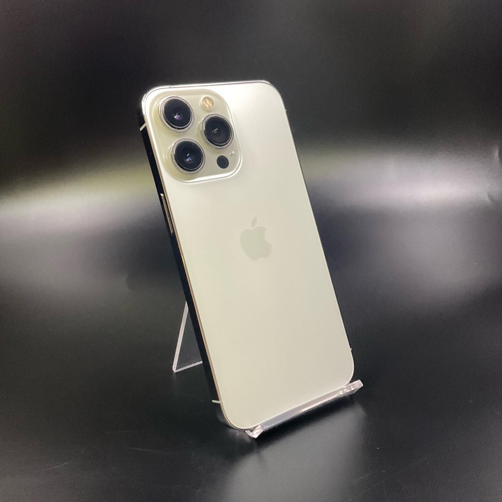 クマ様iPhone11 128GB SIMフリー ケース 充電コード SIMピン クマ様