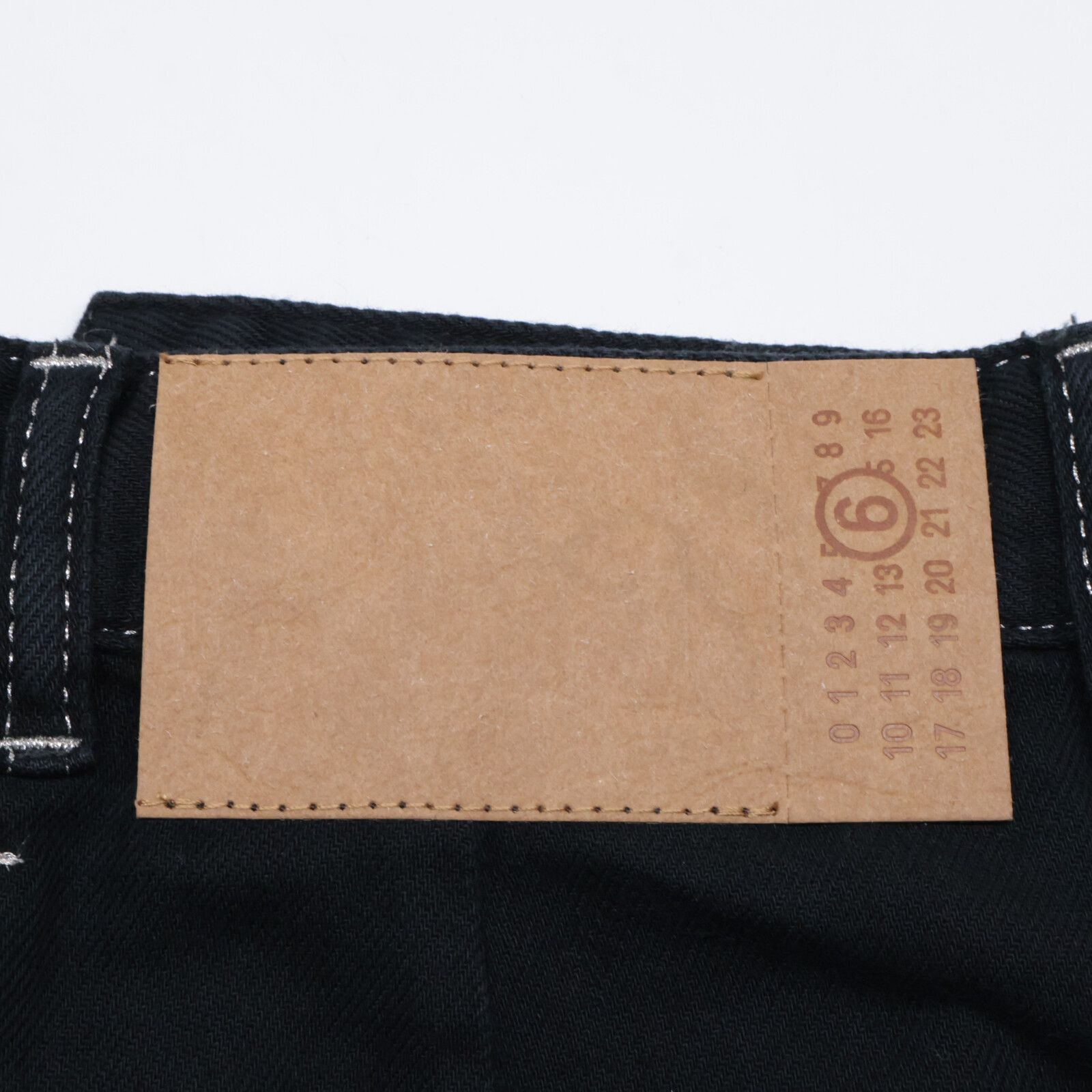 ｽﾃｯﾁﾃﾞﾆﾑｽｶｰﾄ