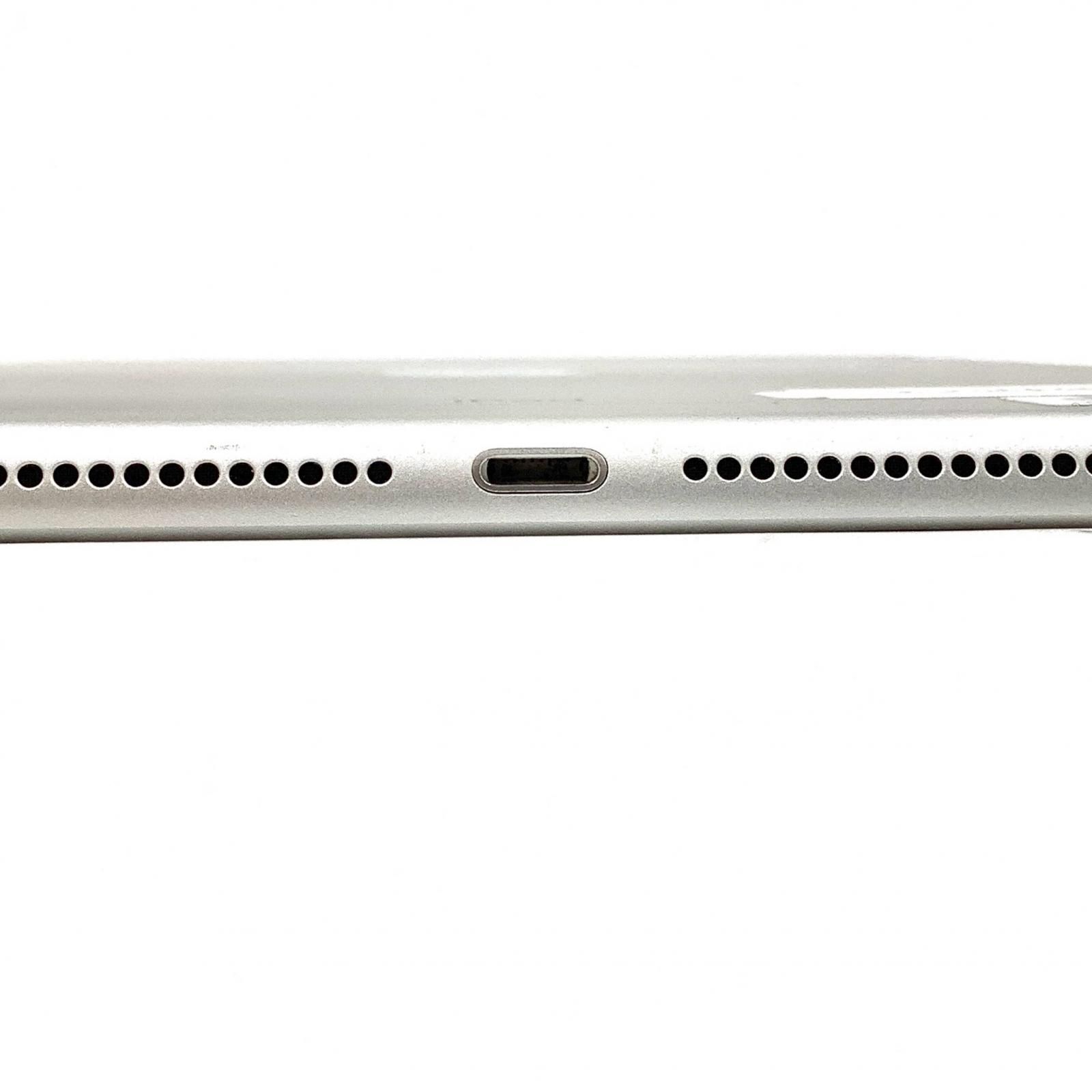 Apple iPad 第5世代 128GB シルバー Wi-Fi 動作確認済 美品【全額返金