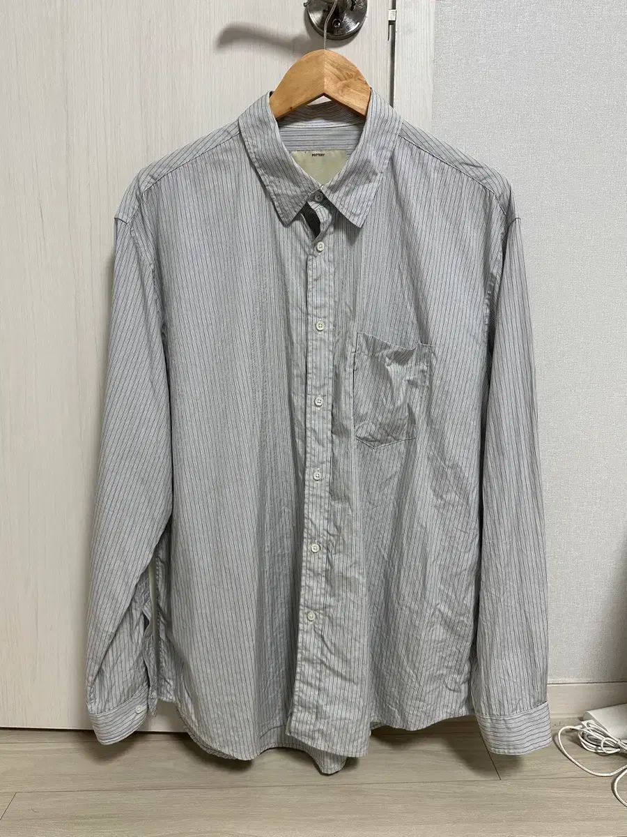 ポッタリー ボタンダウンシャツ マルチストライプ