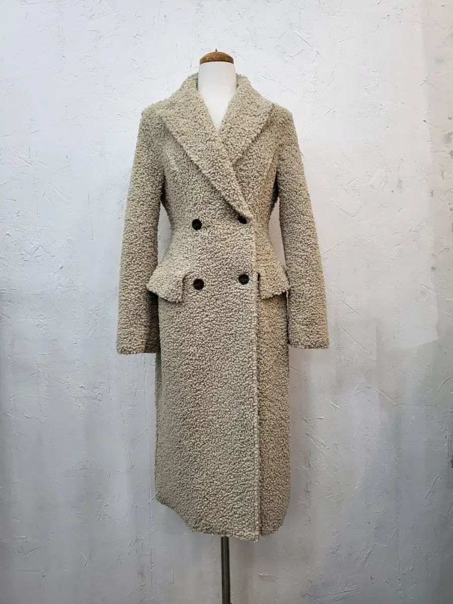 ゆうこ anuans（アニュアンス）ウールブレンドボアダブルロングコート アニュアンス anuans ウールブレンドボアダブルロングコート （IVORY