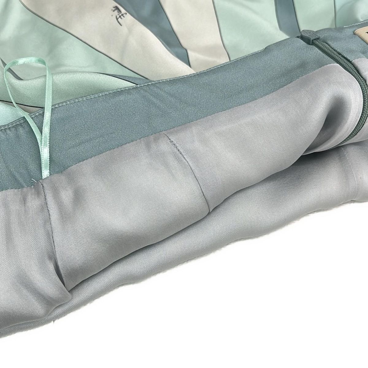 EMILIO PUCCI エミリオプッチ スカート ミニスカート 38サイズ EMILIO PUCCI エミリオプッチ スカート ミニスカート 38サイズ EMILIO