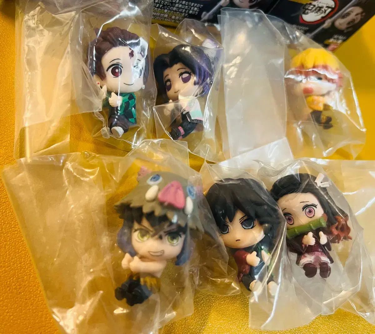  現物 鬼滅の刃 ハグコット1탄 6種 伊之助 義勇 その他 フィギュア