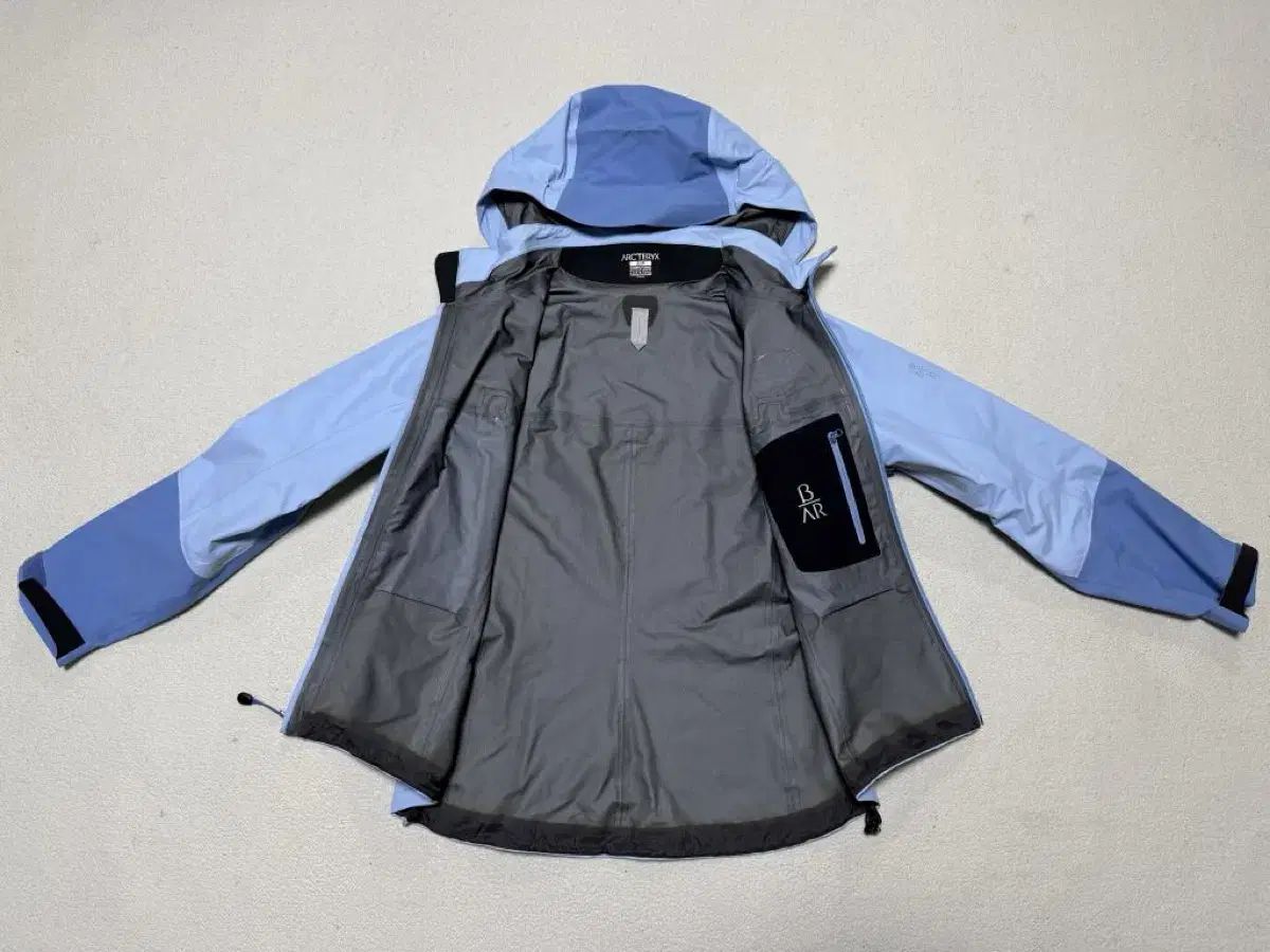 アークテリクス ベータ AR GORE TEX ジャケット レディース 95号