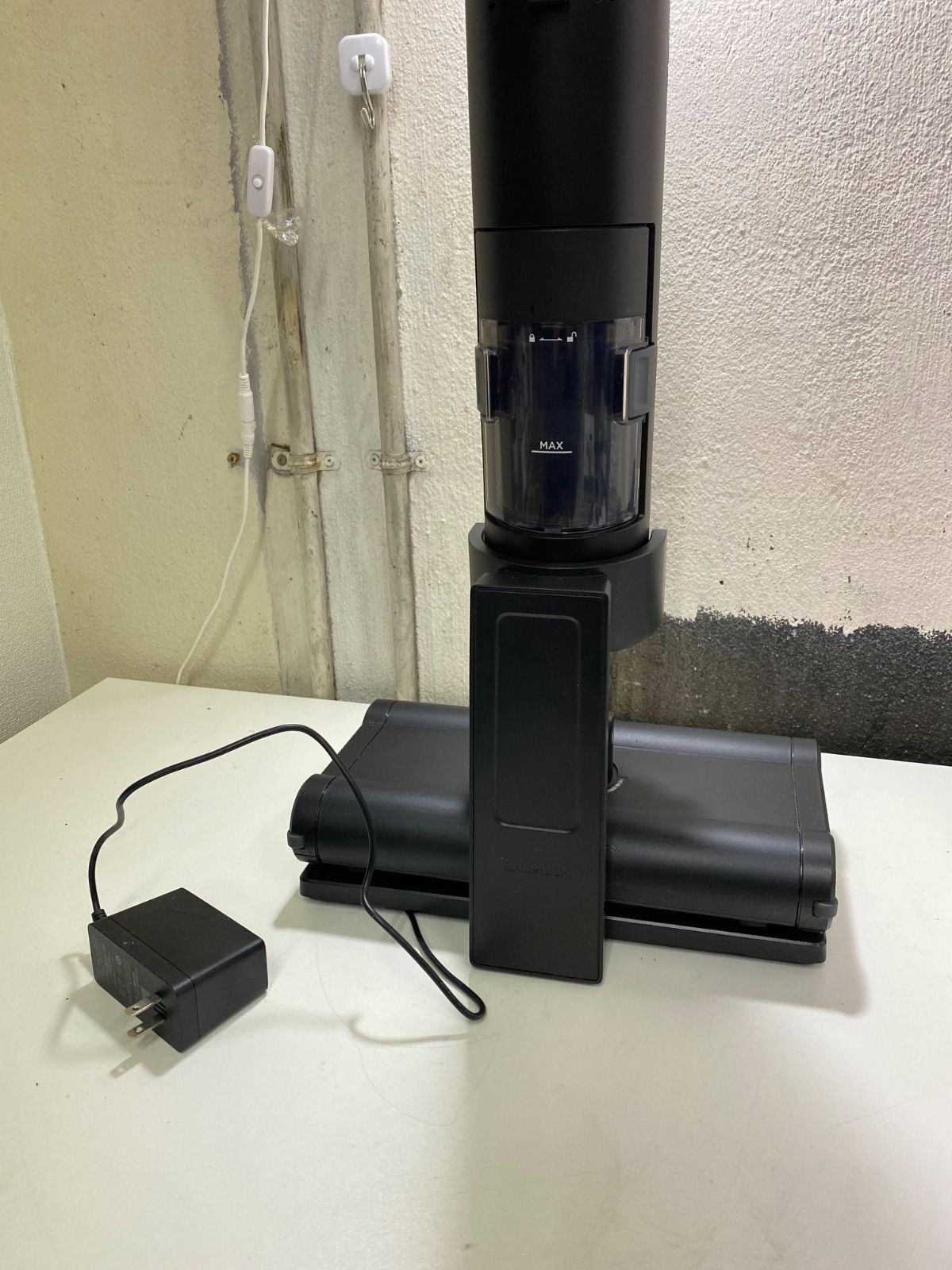 j310 BALMUDA バルミューダ C-E100-BK 掃除機 黒 2020年製 動作確認