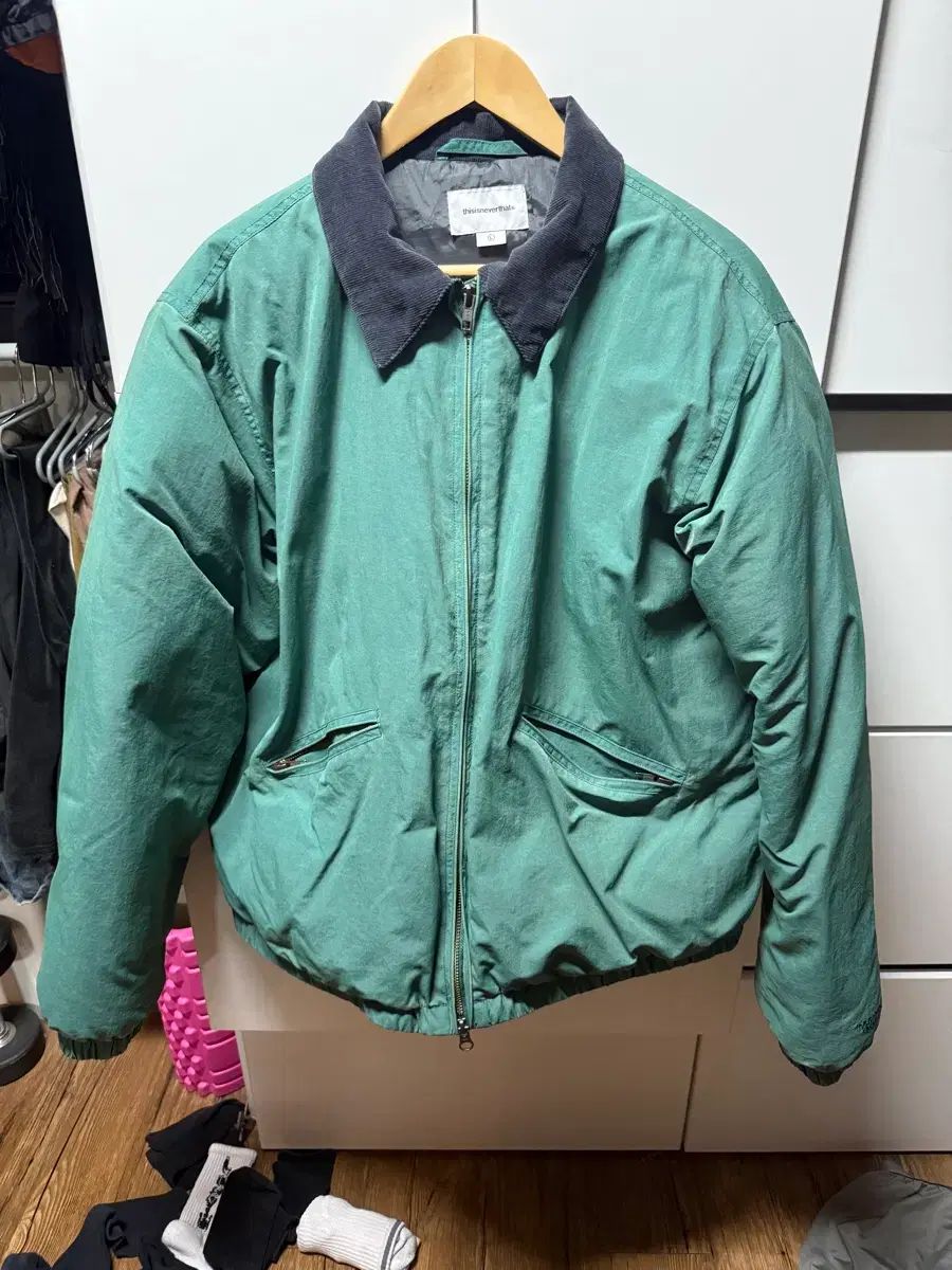 ディスイズネバーザット ウォッシュド パファー ジャケット グリーン L