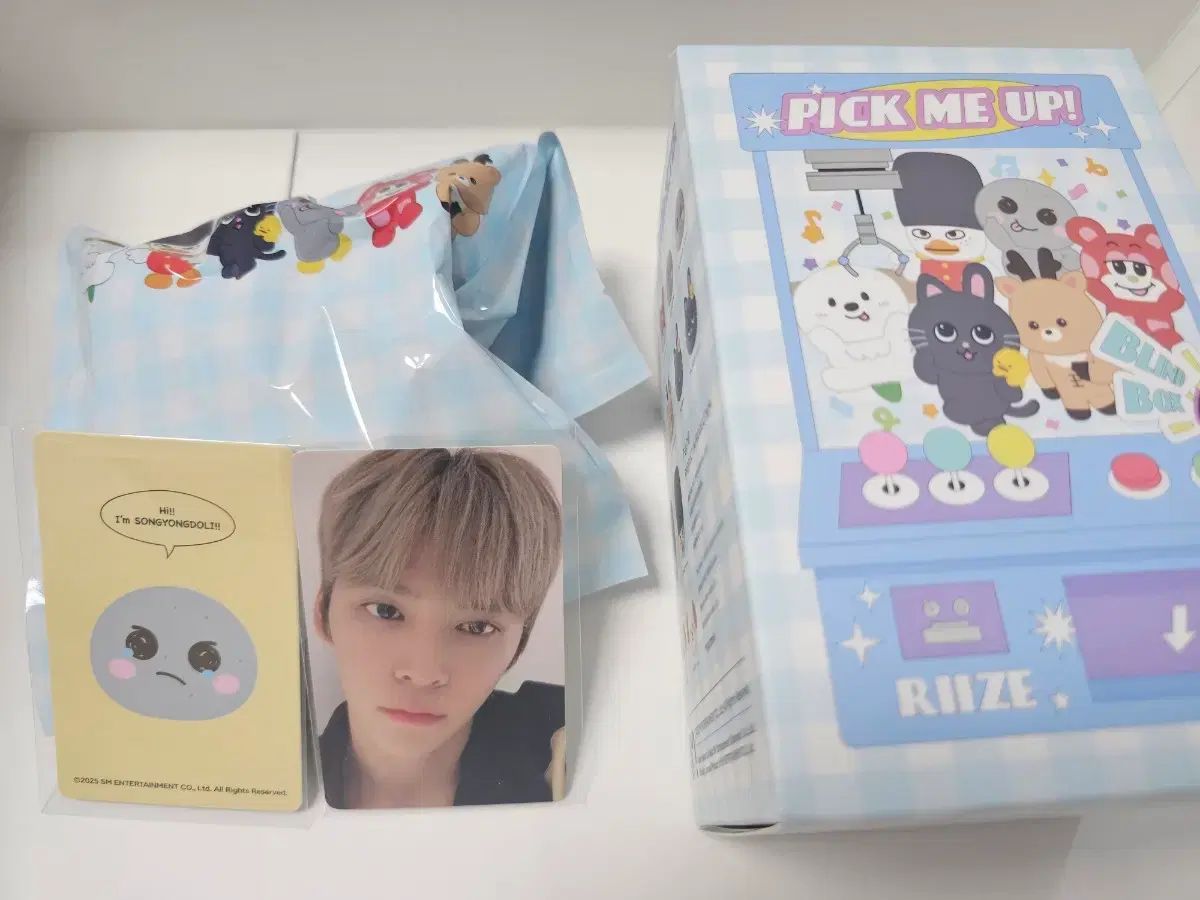 モンリョンイ シークレットRIIZE 中国　POPUP 2個セット 4c83ef1787c121d6591c427aabd11e