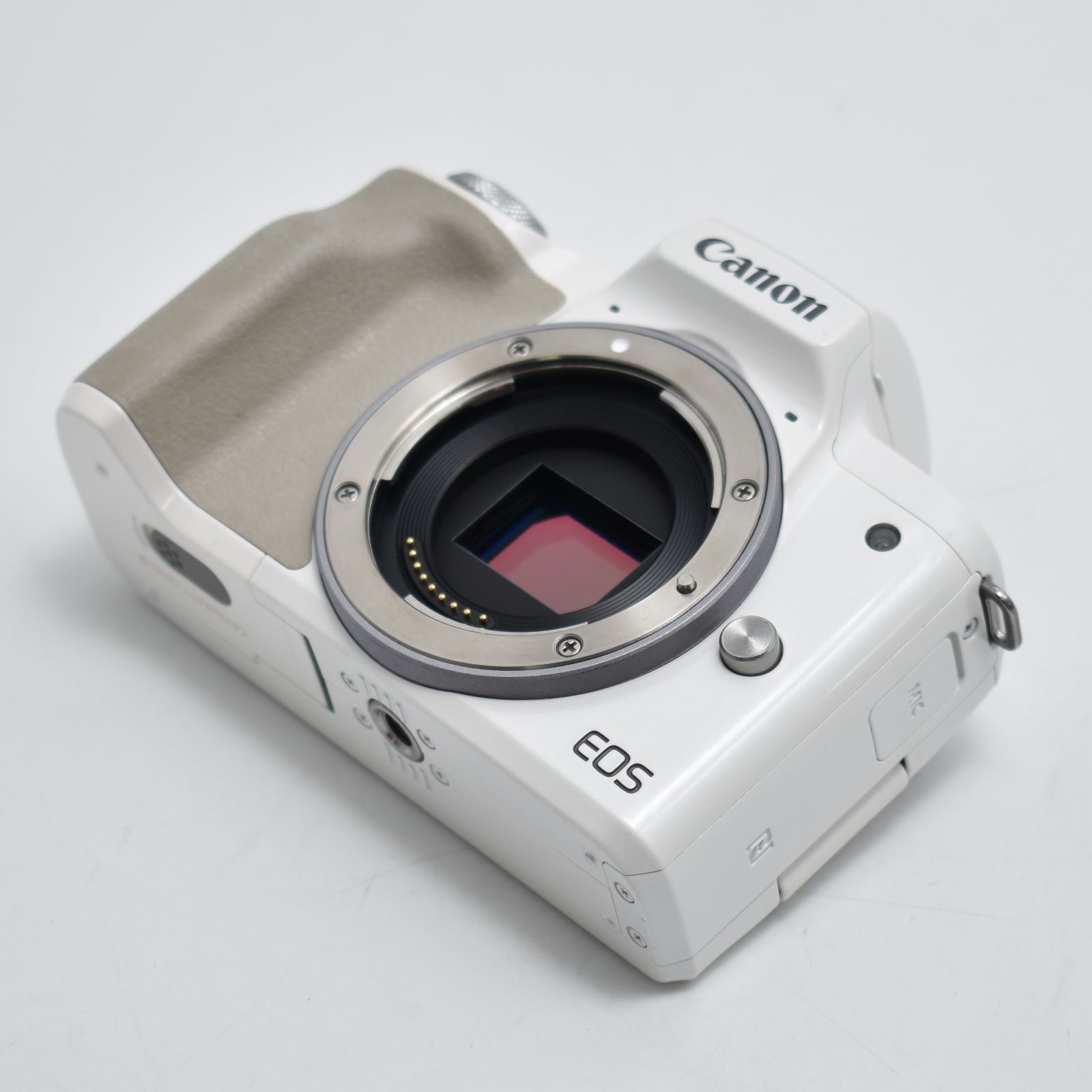  B 10710 Canon ミラーレス一眼カメラ EOS Kiss M ボディー ホワイト EOSKISSMWH BODY ミラーレス一眼 デジタルカメラ