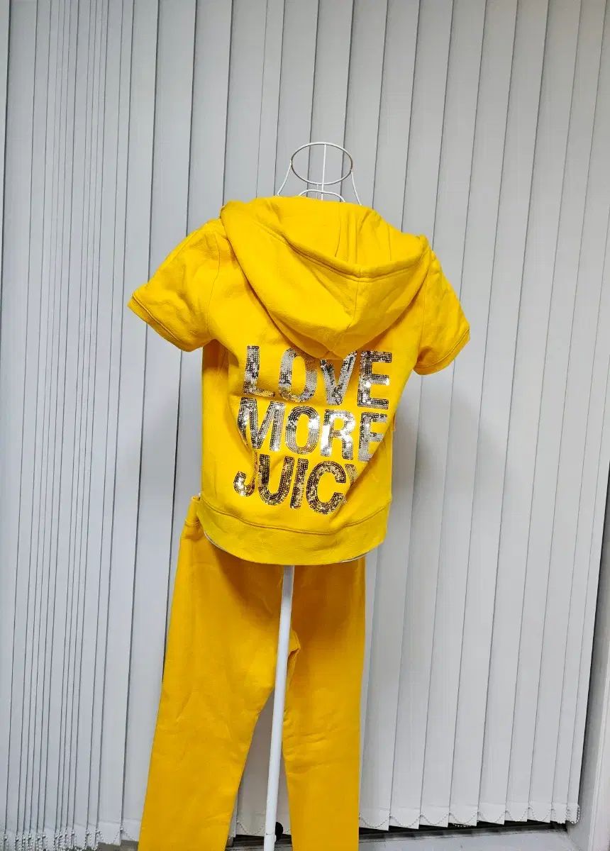 juicy couture 3 pieces セット Tシャツ トップス ボトムス