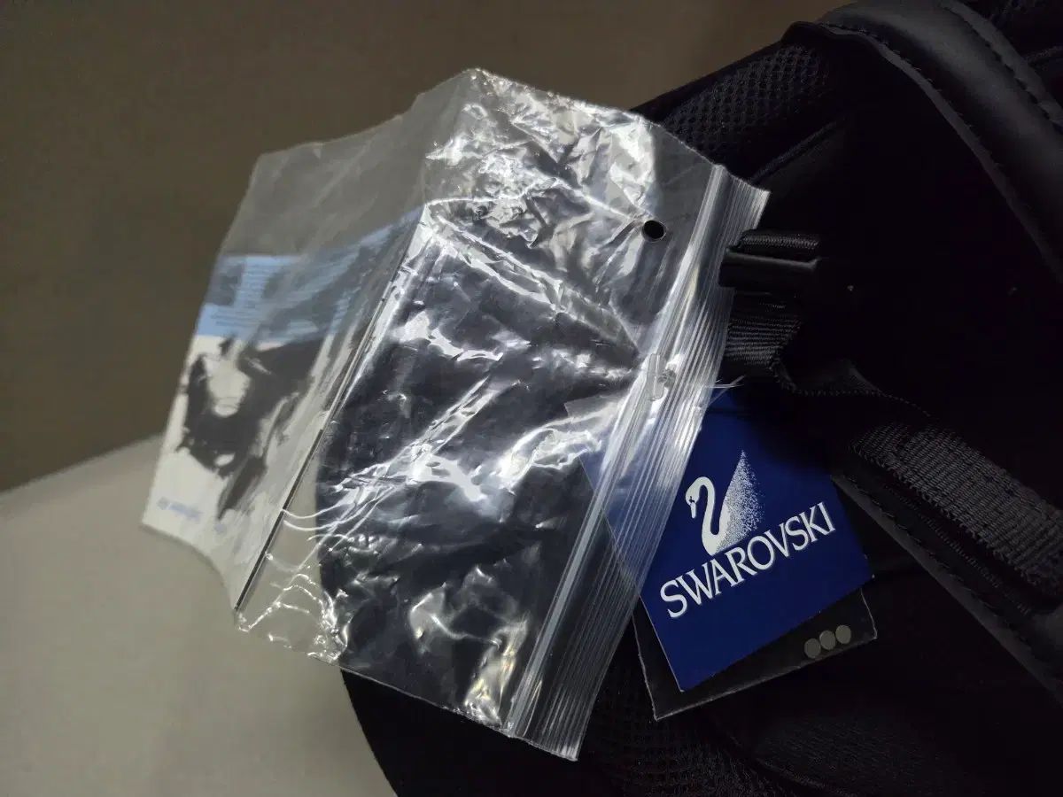 ヘルメット SWAROVSKI