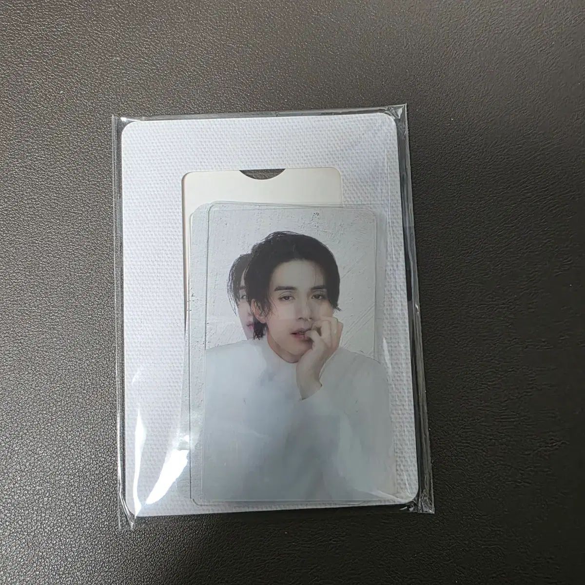 イ・ドンウク 2022 シーグリ プリズム 特典 トレカ 2EA - メルカリ