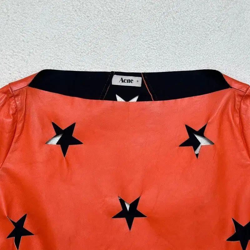 ACNE STUOFFICE スター カットアウト FIRE オレンジ トップス