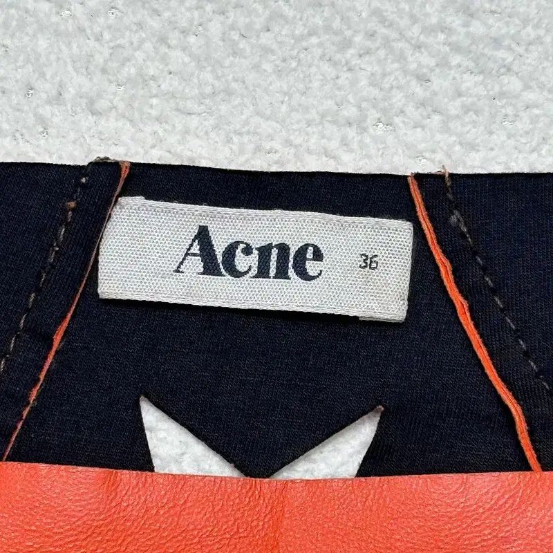 ACNE STUOFFICE
