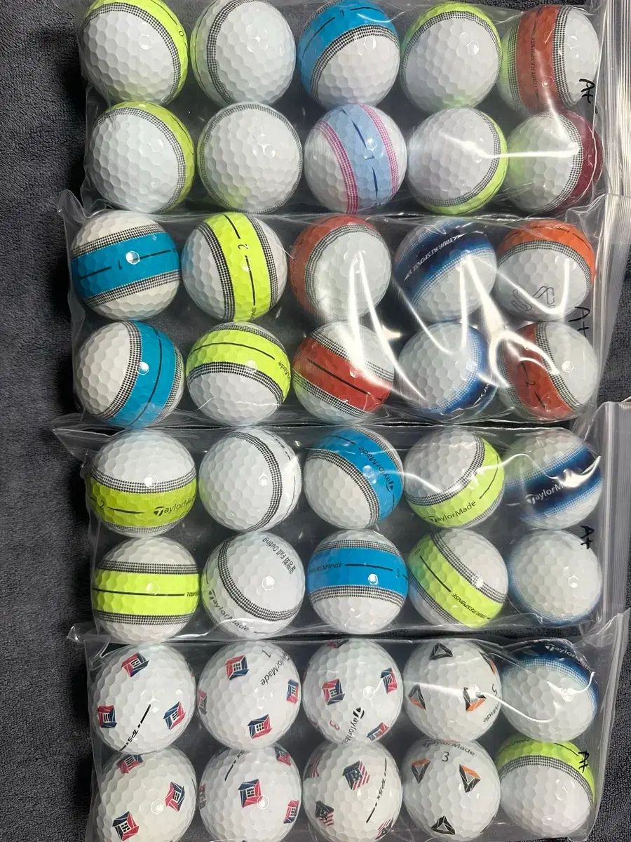 配送無料 S級 テーラーメイド ツアーボール tp 5