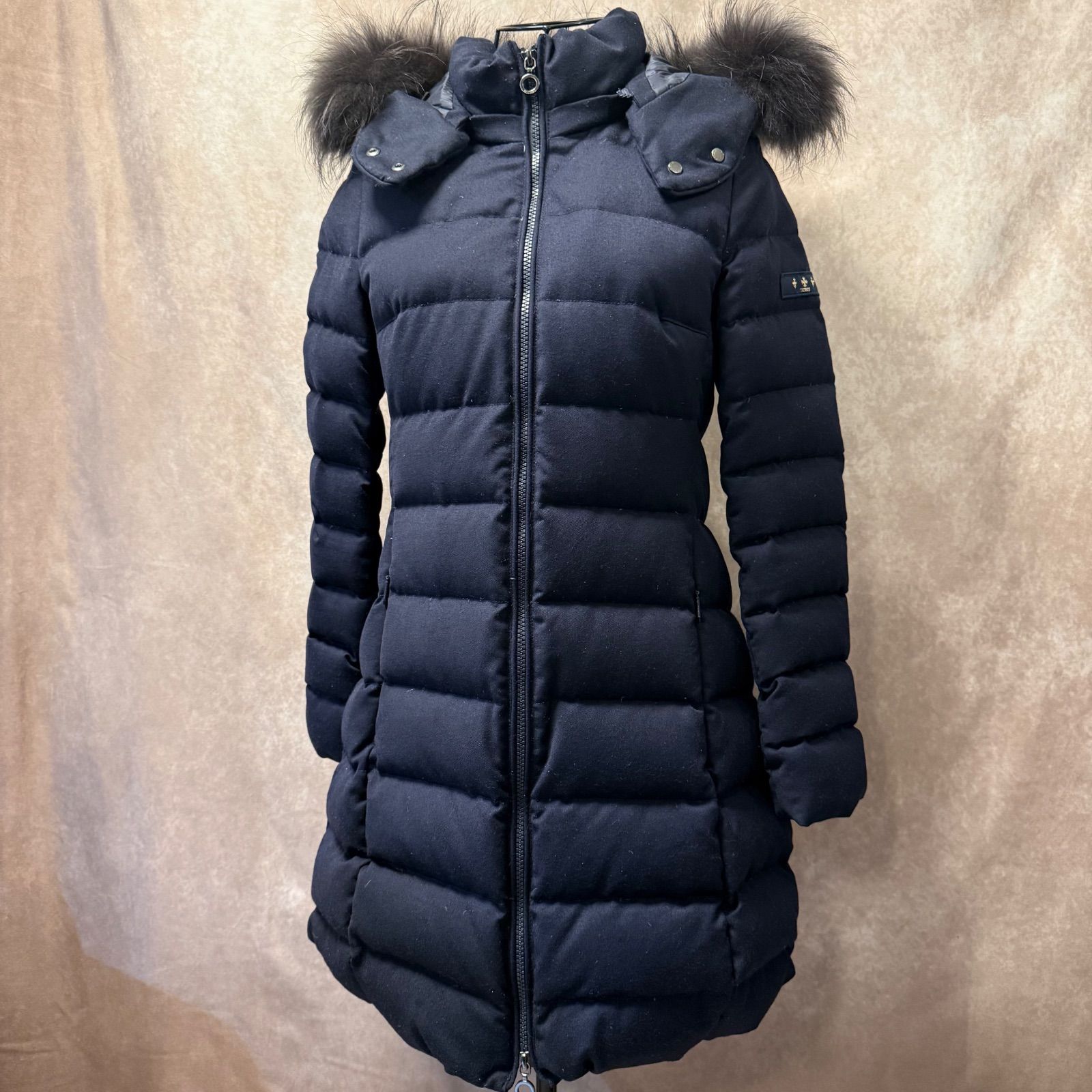 TATRAS タトラス LAVIANA ラビアナ ロングダウンコート 01 レディースS相当 ネイビー フードファー付 グースダウン ウール混 防寒性 イタリアブランド 通勤 通学