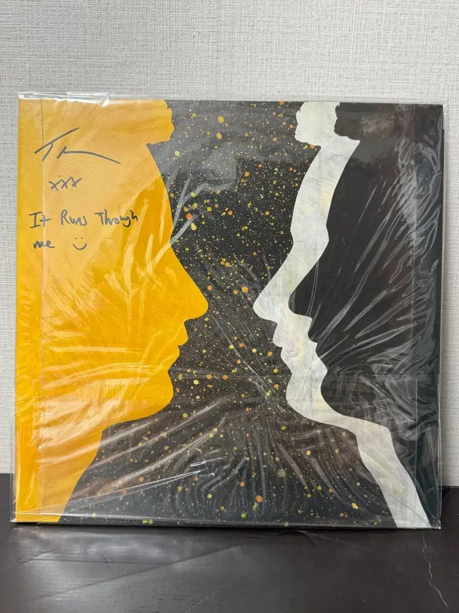 トミッシュ サイン入り サイン lp 曲名も 小さくなって 私はそれを持っている