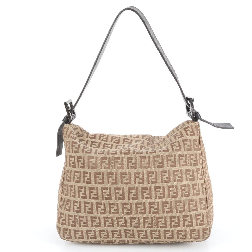 極美品 フェンディ ズッキーノ マンマ バゲット 8BR004 レザー