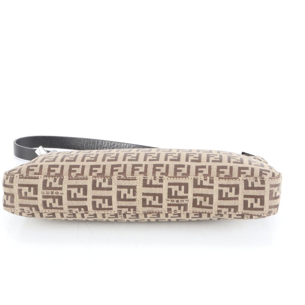 極美品 フェンディ ズッキーノ 8BR042 レザー ショルダーバッグ 肩掛け