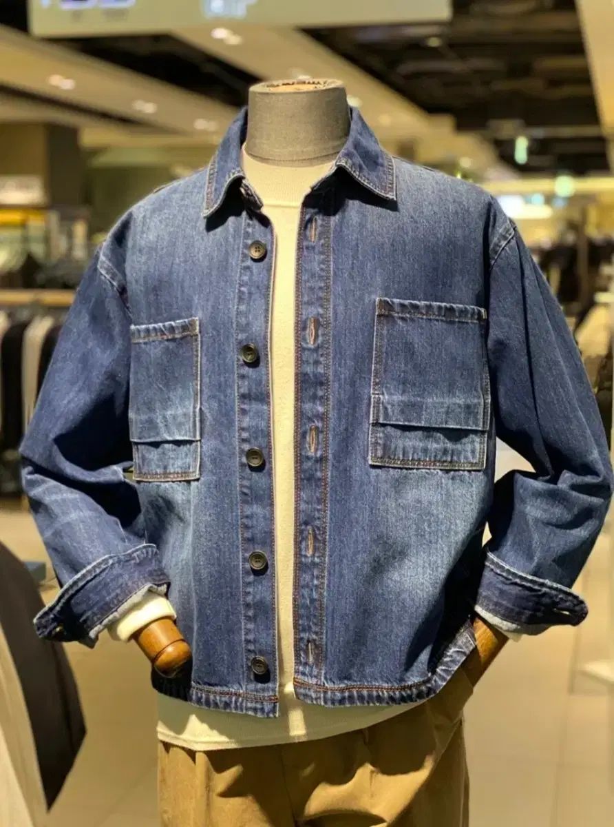 人気SALE，高品質 (新品) リーバックルクラッシー オーバーサイズ インディゴ クロップド デニム シャツ 95 シャケット 長袖シャツ