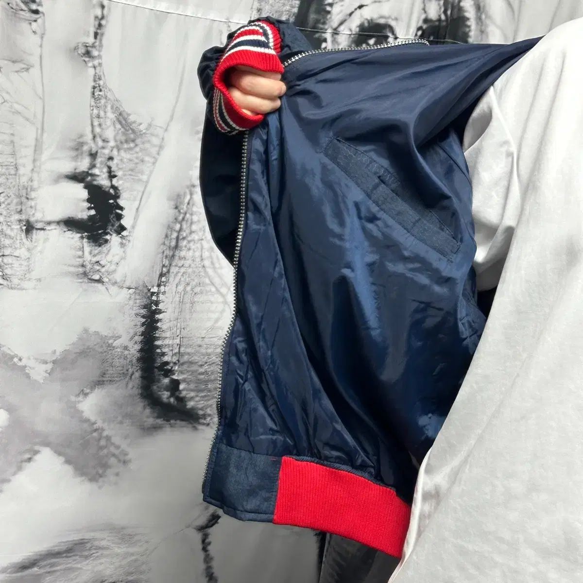 マジェスティック ボストン レッドソックス スタジャン ジャケット