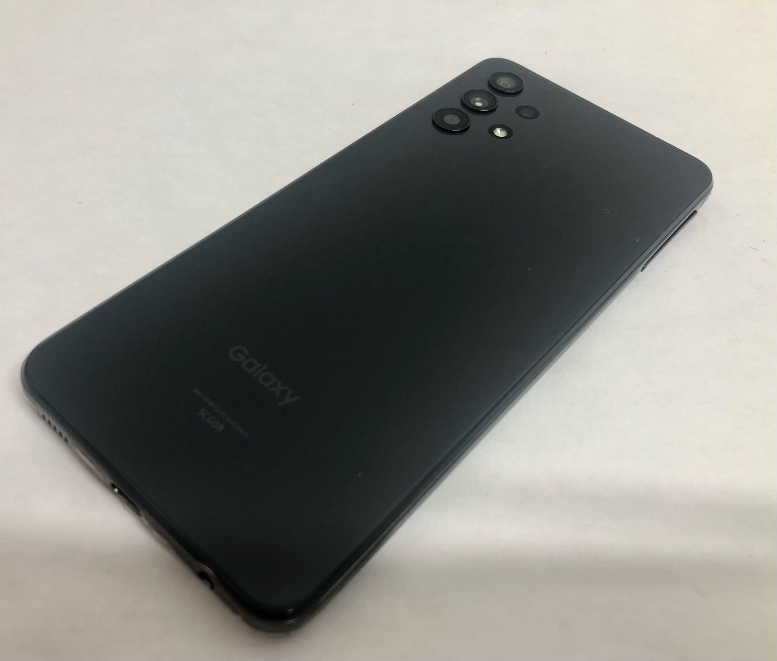 ストア 【金モバ】☆期間限定価格☆良品☆simフリー☆Galaxy A32/64GB