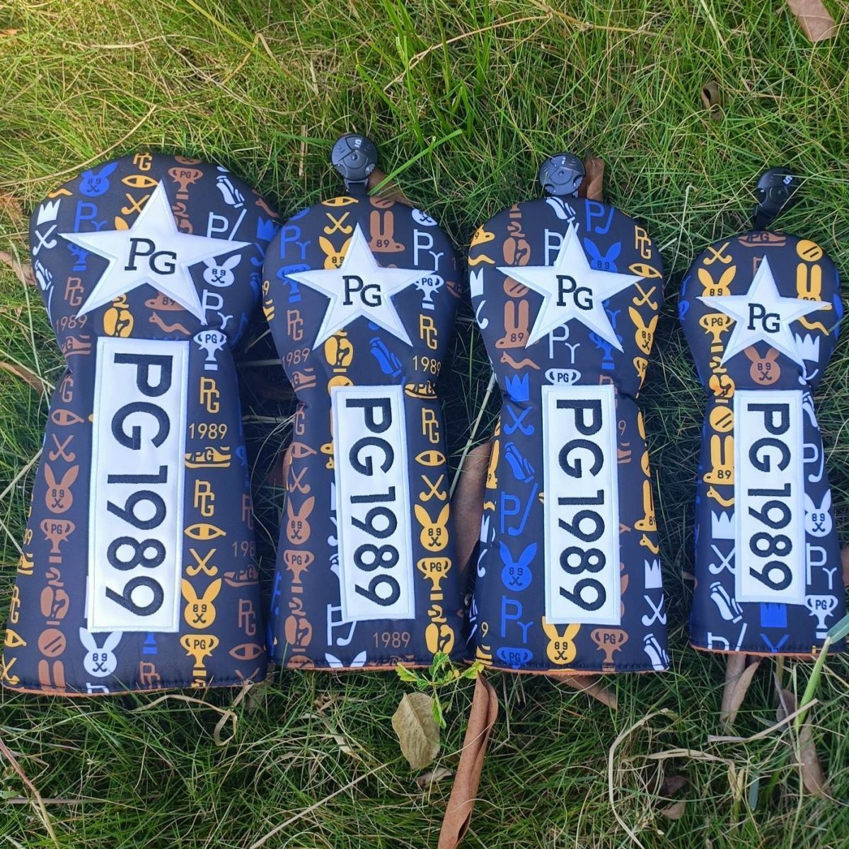 PEARLY GATESのロゴが特徴的なヘッドカバーセット、4個入り - メルカリ