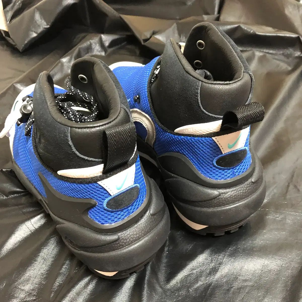 US4【新品】マグマスケープ x sacai コラボスニーカー　ブルー　希少完売 中古・古着通販】sacai (サカイ) Nike Magmascape (ナイキ マグマ