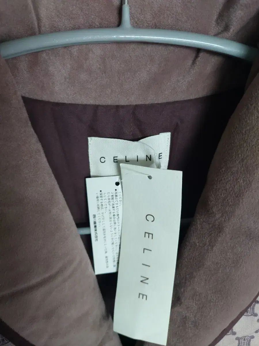 セリーヌ トリオンフ ダウン ベスト